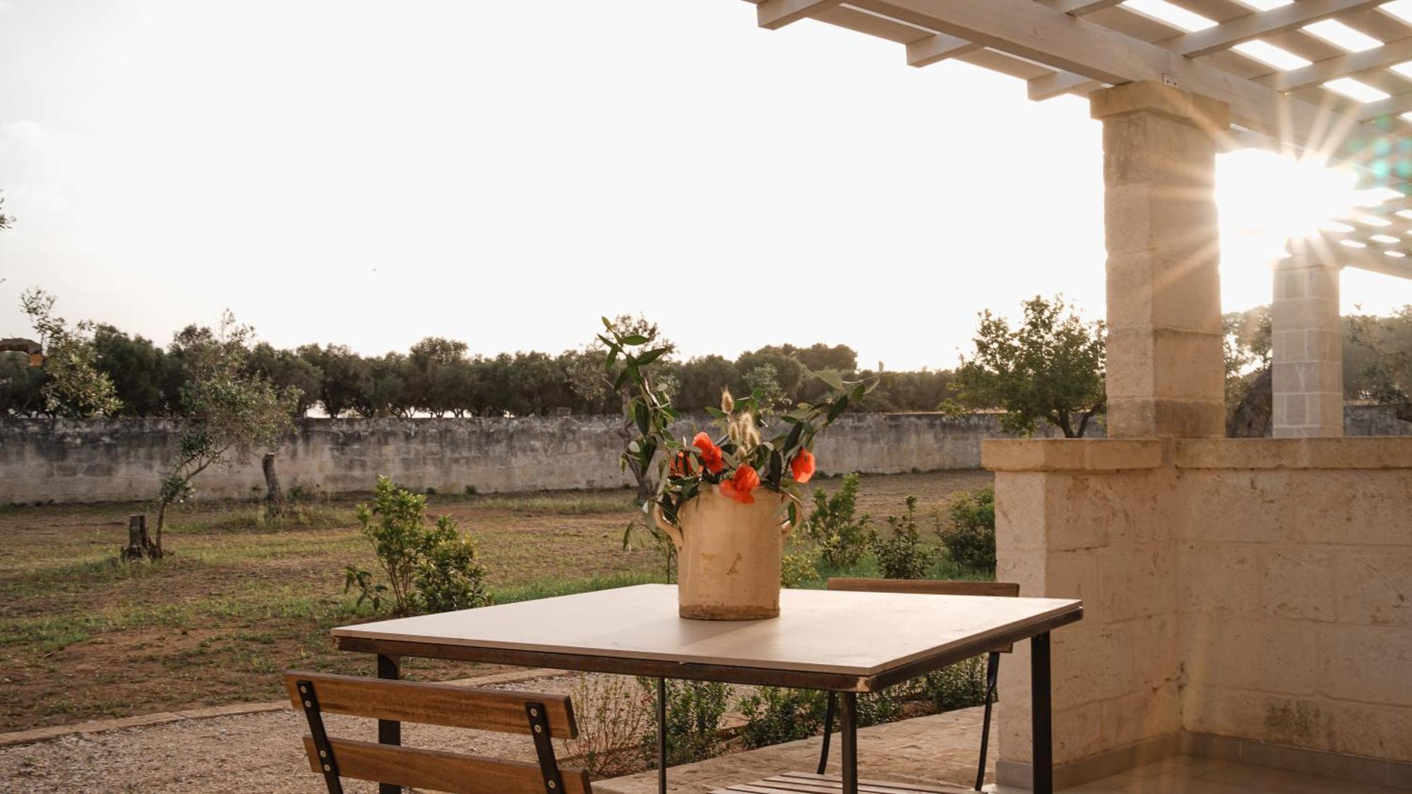 San Lorenzo Camere&Suites Lizzanello Экстерьер фото